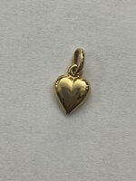 ciondolo-donna-con-cuore-in-oro-giallo-750-18-kt-ref544