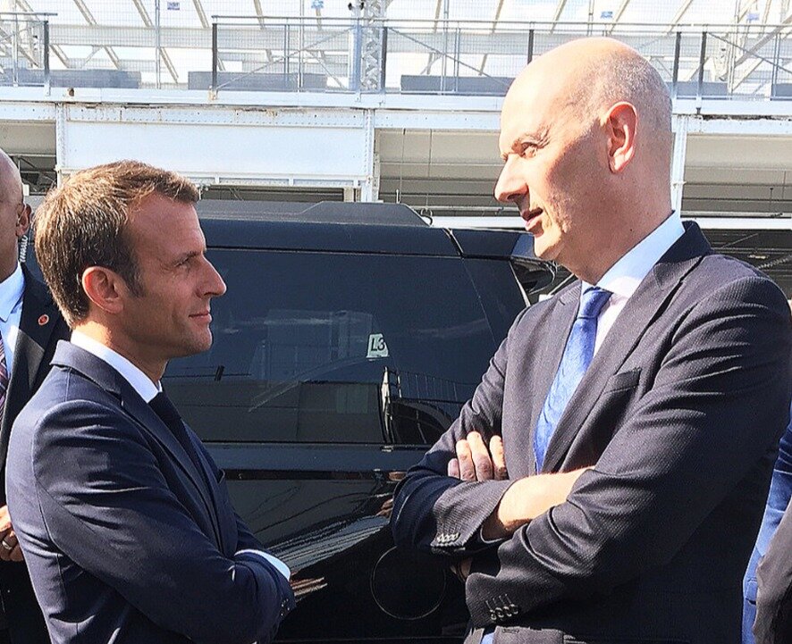 France: Lecornu démissionne. Lescure n'a été Ministre de l'Économie qu'une journée