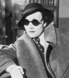 dndlatuaottica_marlenedietrichocchialisole