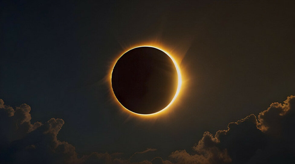 dndlatuaottica_eclissi-solare.jpeg