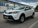 toyota-rav-4-20-d-4d-active-2013g-91kw-parkirna-kamera