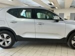 volvo-xc40-20-d3-momentum-2wd-110kw-2019g-grijanje-sjedala
