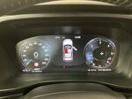 volvo-xc40-20-d3-momentum-2wd-110kw-2019g-grijanje-sjedala