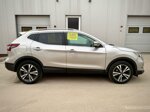nissan-qashqai-15-dci-acenta-2020g-samo-56000km-kamera-panorama