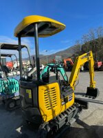 komatsu-pc-16r