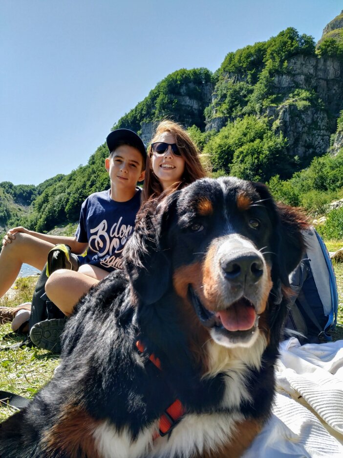 JTdCJTIyZW4lMjIlM0ElMjJFeHBlcmllbmNlJTIwaG9zcGl0YWxpdHklMjB0aGF0JTIwcmVjb2duaXplcyUyMGV2ZXJ5JTIwcHJlc2VuY2UlMjIlMkMlMjJpdCUyMiUzQSUyMlZpdmklMjB1biVFMiU4MCU5OW9zcGl0YWxpdCVDMyVBMCUyMGNoZSUyMHJpY29ub3NjZSUyMG9nbmklMjBwcmVzZW56YSUyMiU3RA==