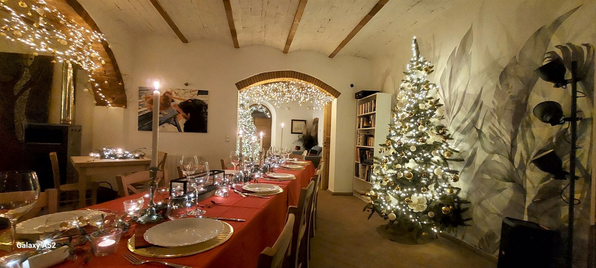 JTdCJTIyZW4lMjIlM0ElMjJhdXRoZW50aWMlMjBUdXNjYW4lMjByZXN0YXVyYW50JTJDJTIwc2Vhc29uYWwlMjBjdWlzaW5lJTIwVHVzY2FueSUyQyUyMENhJUUyJTgwJTk5Tm92YWUlMjBob3N0YXJpYSUyQyUyMGxvY2FsJTIwZmxhdm9ycyUyME1hcmVtbWElMkMlMjBmYXJtLXRvLXRhYmxlJTIwVHVzY2FueSUyMiUyQyUyMml0JTIyJTNBJTIyJTIyJTdE