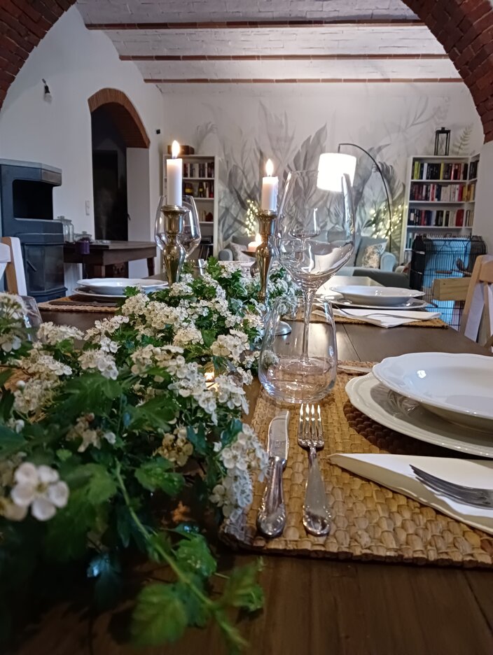 Farmhouse offering traditional Tuscan cuisine in the countryside