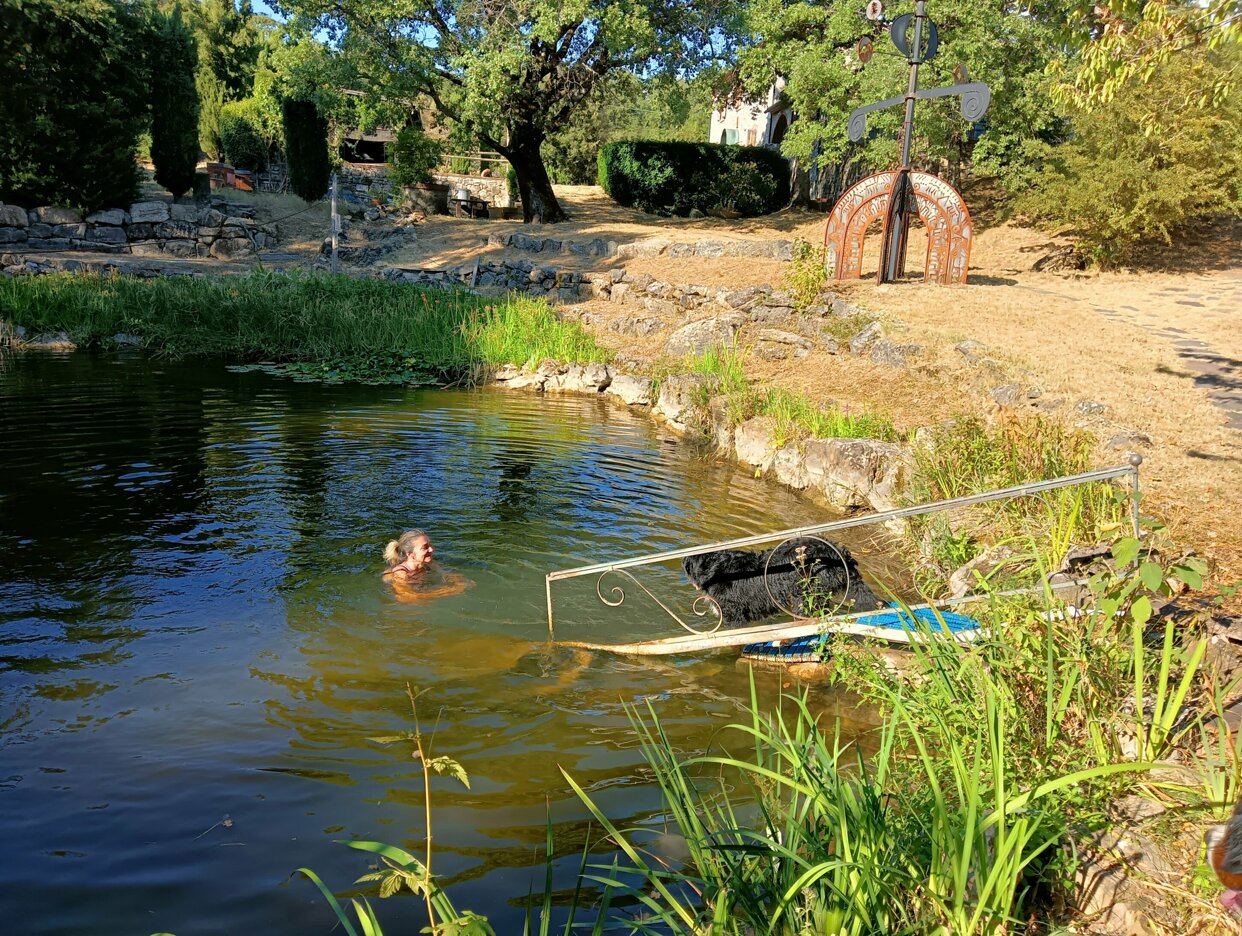 JTdCJTIyZW4lMjIlM0ElMjJuYXR1cmFsJTIwaG90JTIwdHViJTIwVHVzY2FueSUyQyUyMHdvb2RlbiUyMHR1YiUyMFR1c2NhbnklMkMlMjBDYSVFMiU4MCU5OU5vdmFlJTIwbmF0dXJhbCUyMHNwYSUyQyUyMGF1dGhlbnRpYyUyMFR1c2NhbiUyMHdlbGxuZXNzJTJDJTIwY291bnRyeXNpZGUlMjByZWxheGF0aW9uJTIwTWFyZW1tYSUyMiUyQyUyMml0JTIyJTNBJTIyT3NwaXRpJTIwY2hlJTIwbnVvdGFubyUyMHRyYSUyMGxlJTIwbmluZmVlJTIwJUUyJTgwJTkzJTIwYXJtb25pYSUyMGNvbiUyMGxhJTIwbmF0dXJhJTIyJTdE