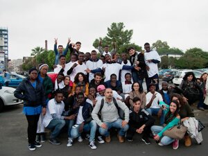 tutti%20in%20piazza%20per%20il%20flashmob%20accogliente