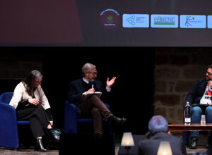 cal_4386.jpeg cal_4386.jpeg