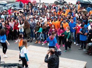 flashmob%20accogliente%20alle%20ciminiere%20di%20catania