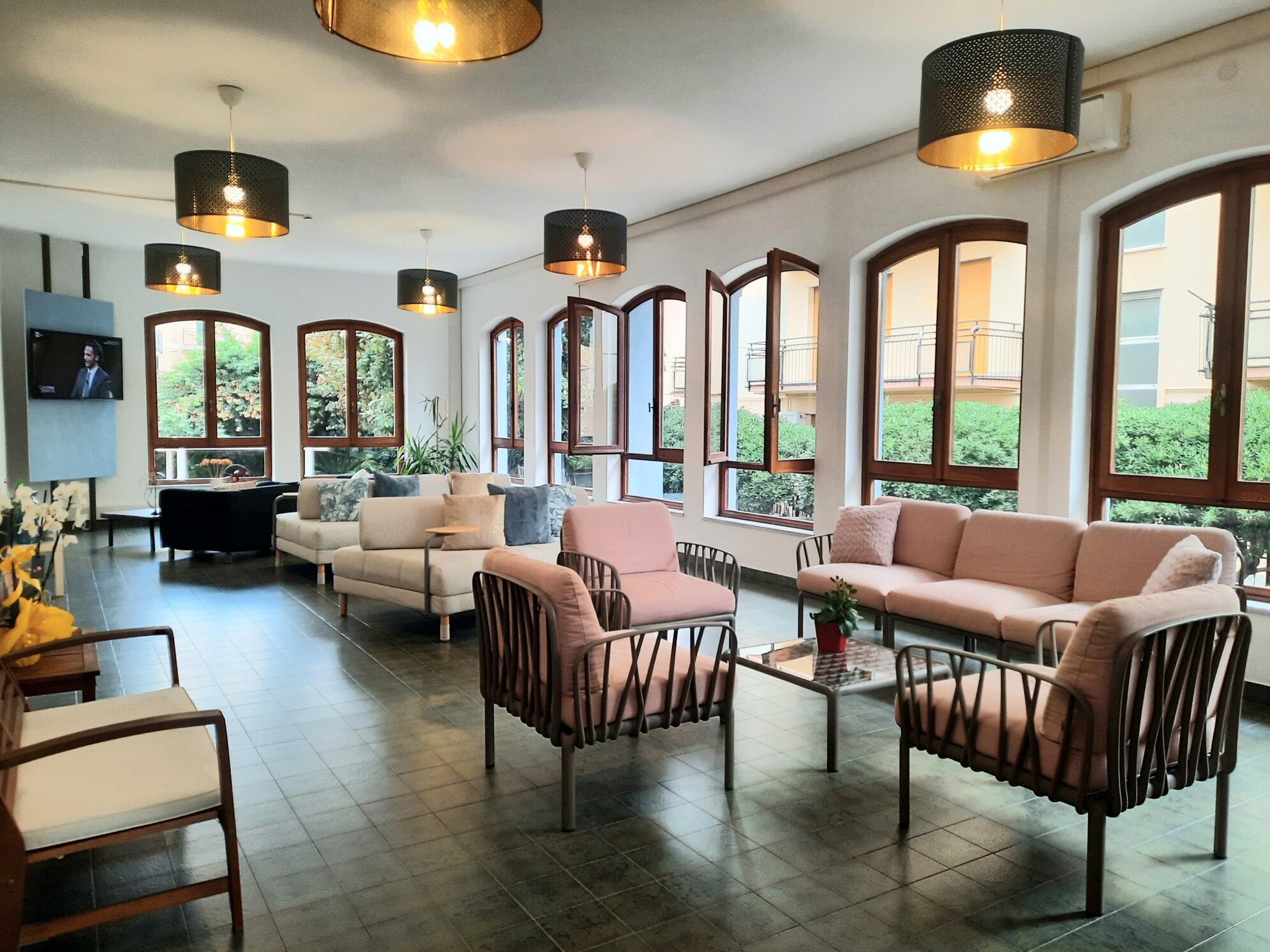 holl, albergo, 3 stelle