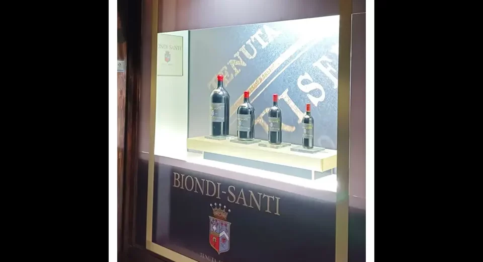 progetto e allestimento vetrina per Biondi Santi a Roma