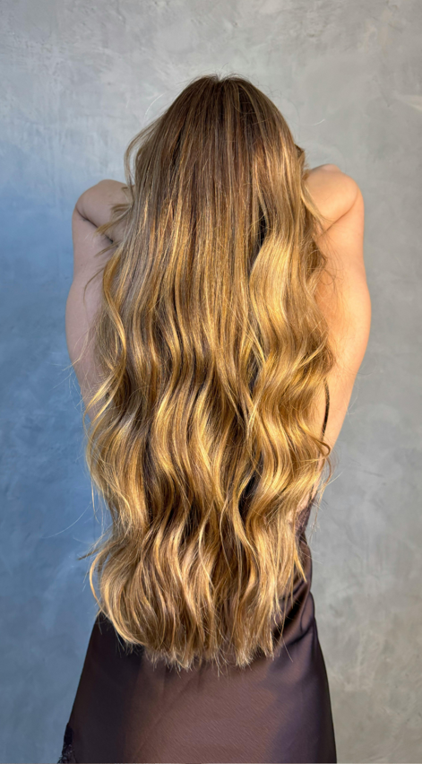 Capelli sani con le erbe tintorie a Palermo