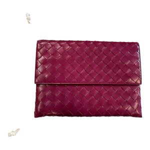clutch-bottega-veneta