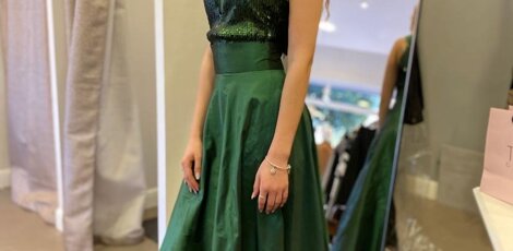 TiStella Boutique abbigliamento donna Alassio. Femminilità e fashion ad  Alassio, Caractere, Sistes, Federico Price, Elena Miro.taglie confort,  curvy.Alassio un mare di shopping - TiStella Glamour Negozio Abbigliamento  Elegante Donna Alassio. La Boutique