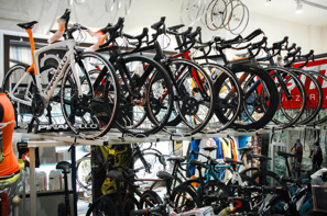 Bevilacqua Outlet - Bevilacqua Sport - Negozio di bici ed articoli per il  ciclismo a Pescara