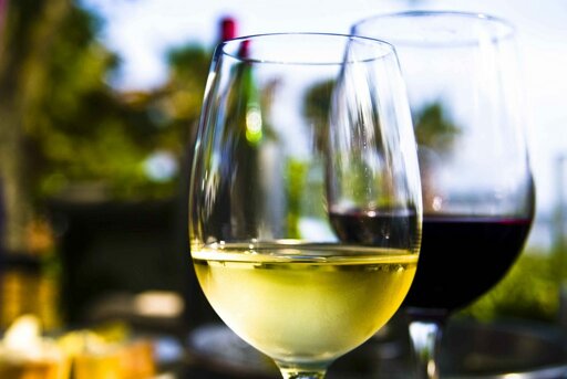vino-bianco1-1024x686.jpeg