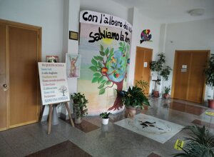 scuola-oasi-cristo-re-ingresso-4.jpeg