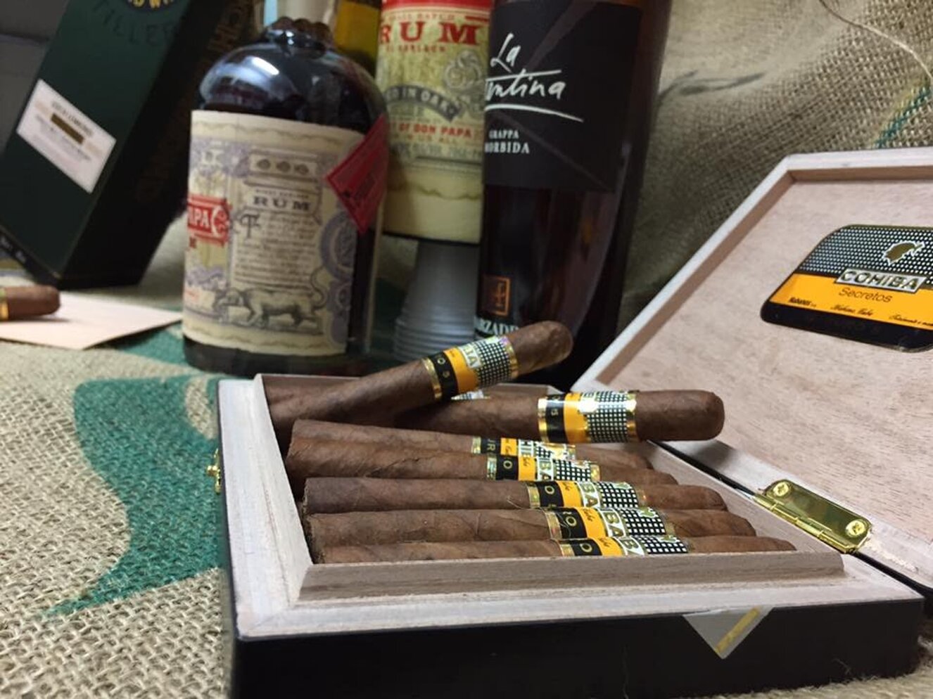 angolo sigari, distillati