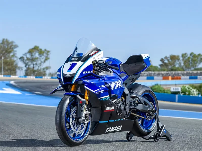 yamaha-r1-gytr-2025-002.webp