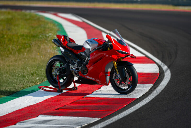 ducati panigale r 2026