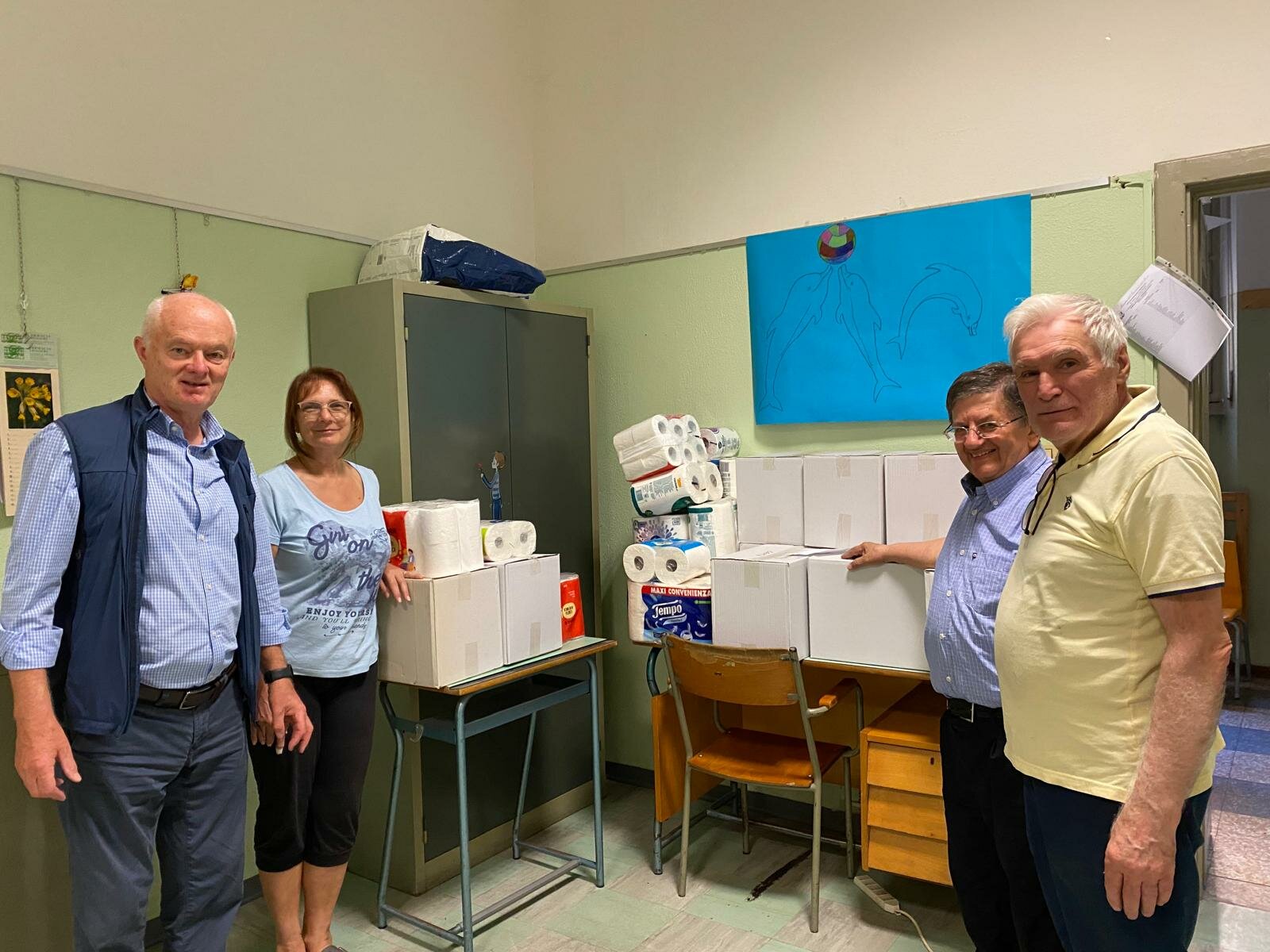 bartoletti-ruggeri-fanti-consegna-banco-elementare.jpeg bartoletti-ruggeri-fanti-consegna-banco-elementare.jpeg