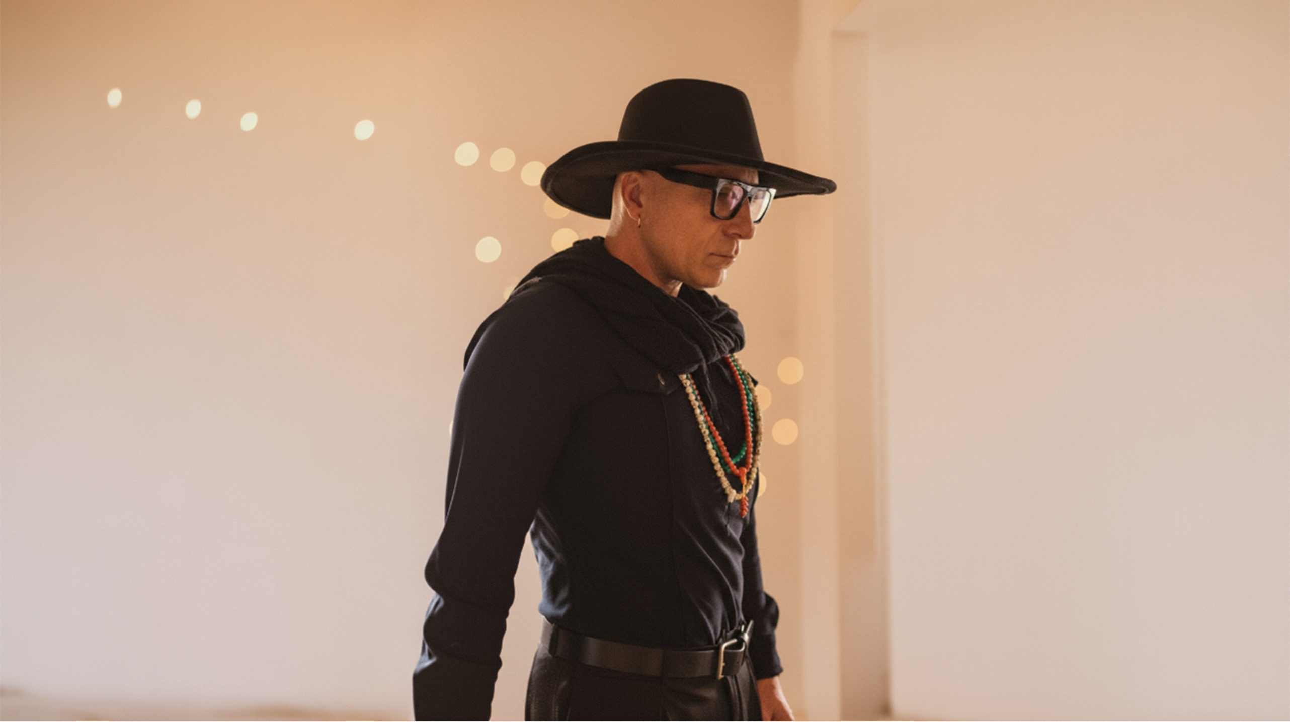 simone baldini tosi luci dietro resize alta risoluzione