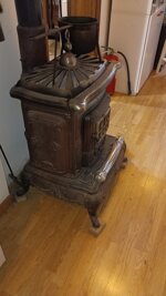 stufa-a-legna-in-ghisa