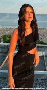 elisa01nqm - trieste ponte della priula tv - hostess eventi congresso ecm fiere concerti promoter.jpeg