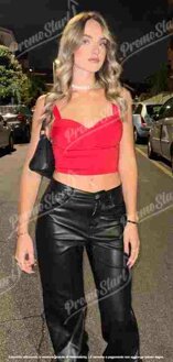 angelica6vjx6 - roma - hostess eventi promoter in store.jpeg