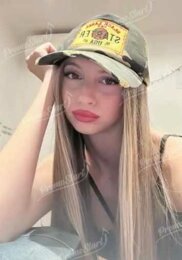 miriam06sfr - napoli - modella per shooting hostess accoglienza.jpeg