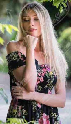 monicarvl97 - villabate pa - hostess eventi congressi ecm interprete concerti promoter modella shooting.jpeg