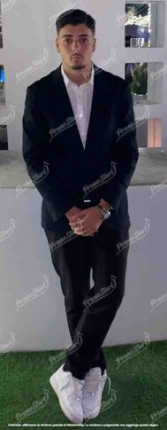 Hostess shooting napoli