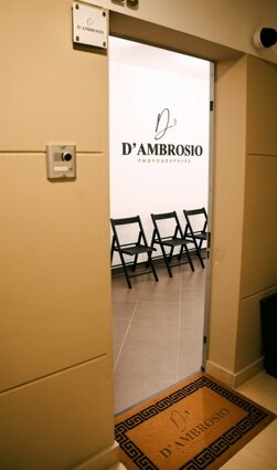 Fotografo a Pontecagnano Faiano con sala pose e regia professionale
