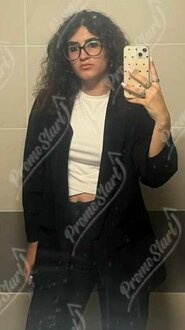 valeriaab001 - catanzaro - hostess eventi convegni promoter centri comm e punti vendita.jpeg