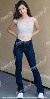 lara01mpa - roma acqui terme al - attrice per spot aiuto regista receptionist front office.jpeg
