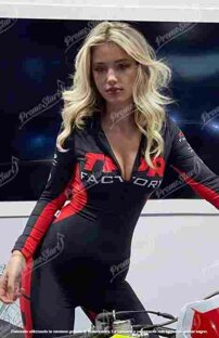 elisaf99f - modena - hostess eventi fiere tour operator per alpitour ombrellina per sponsor brand.jpeg elisaf99f - modena - hostess eventi fiere tour operator per alpitour ombrellina per sponsor brand.jpeg