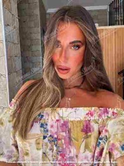 laura4cn7 - napoli - hostess eventi fiere congressi hostess partite di calcio promoter gdo lingue inglese b2 certificato.jpeg