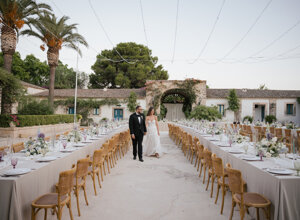Ci occupiamo di Fotografia di Matrimonio, con un Team preparato e competente nel settore, amiamo raccontare ogni storia e qualsiasi evento che riguardi la tua vita. Ci occupiamo di Fotografia di Moda, orientati verso un taglio emozionale, espressivo ed autobiografico. Ci occupiamo di Still Life e Foto Social. Organizziamo anche Corsi Fotografici, Whorkshop con Esperti de settore e Mostre. MATRIMONIO SICILIA DESTINATION WEDDING SICILY FOTOGRAFIA MATRIMONIO