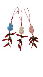 ciondolo-portafortuna-3-pezzi-da-appendere-con-peperoncini-e-sacro-cuore-con-laccetto