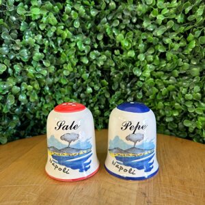sale-e-pepe-napoli-in-ceramica-saliera-e-pepiera-made-in-italy-2-pezzi-colori-casuali
