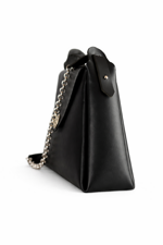 lasignorina-cuoio-nero-con-logo-in-argento