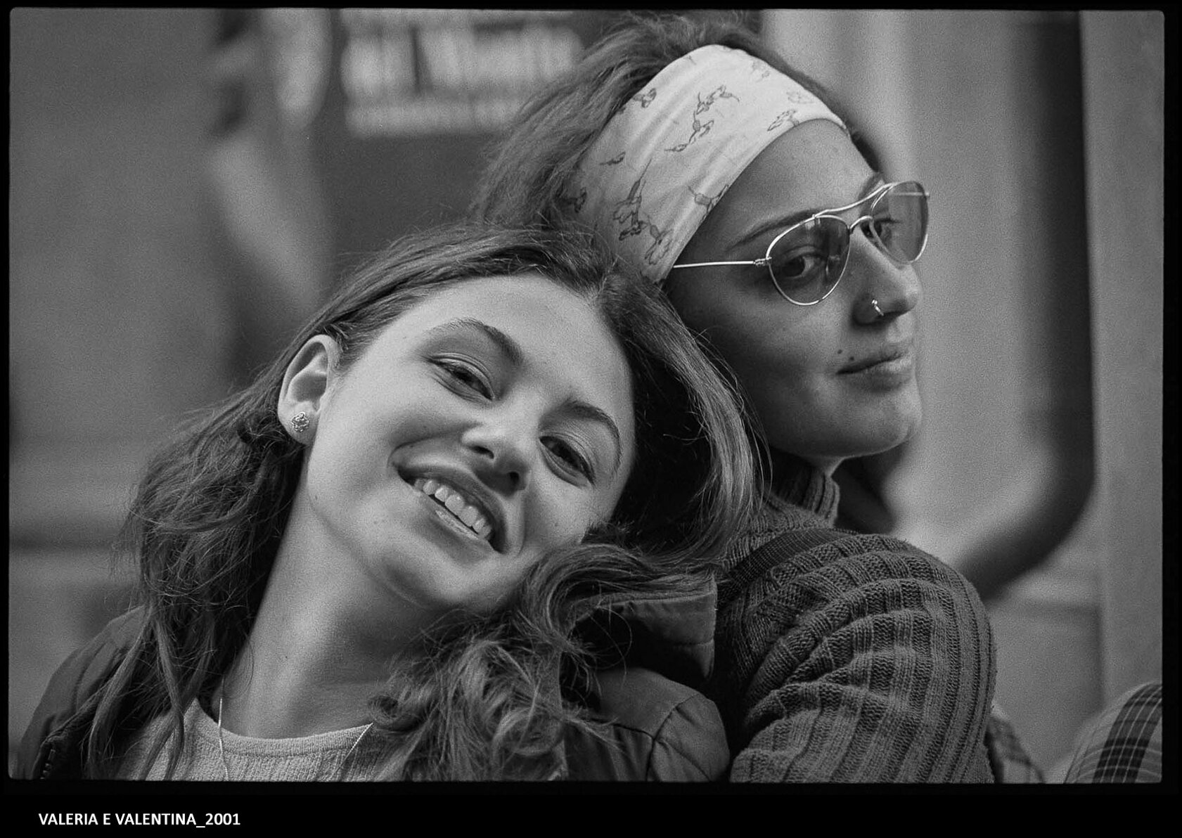 21_valeria e valentina_2001_01.jpeg
